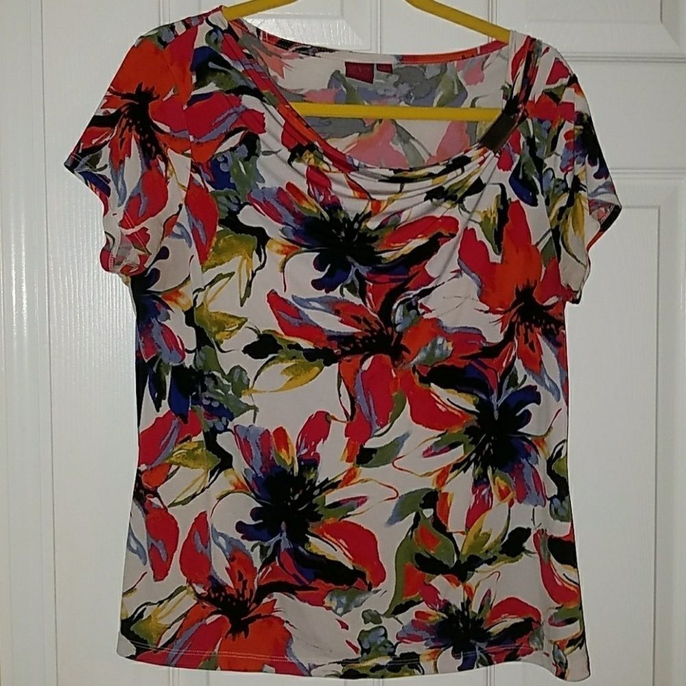 212 Collection print top. SZ. L